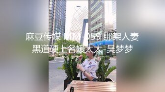 全程高能，鬼哭狼嚎 我从未见过如此骚逼