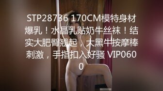 推特00后清纯小美女和男友分手后私密视频被曝光